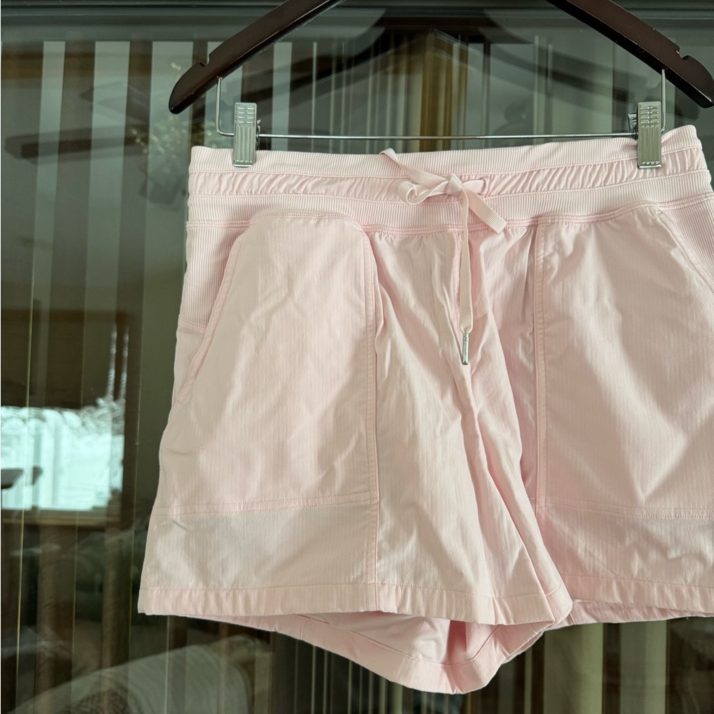 Lululemon Athletica Soft Pink Athletic Shorts, Dance Studio High-Rise 3.5”
